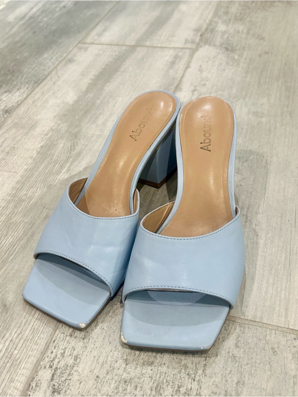 Abound Women’s Light Blue Block Kitten Heels - Size 7